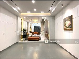 bán nhanh!! nhà riêng chính chủ ( 4,7x18m ) xe hơi đổ cửa, giá dưới 10 đồng