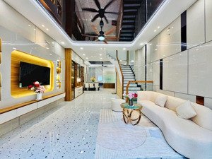 nhà lý thường kiệt, tân bình, 57.6m2, hxh, 2 tầng - nhỉnh 4 tỷ. shr, full nội thất. lh: 