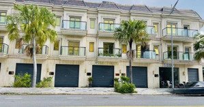 chính chủ cần bán căn shop 3 tầng 100m2 - hướng tây nam đường 15 m - trung lập 17 giá chỉ 6 tỷ 7