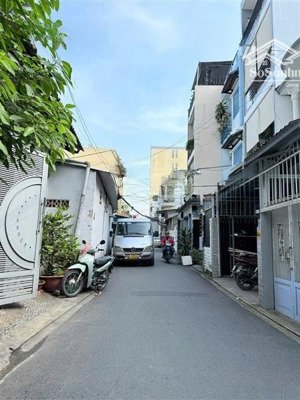 bán nhà 4 tầng hẻm ô tô trường chinh, f14. dt sàn 160m2