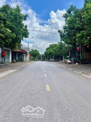 bán nhà mặt đường tỉnh lộ 292 tt kép, 177 m2 full thổ cư, mặt tiền rộng ~8m, thuận tiện kinh doanh