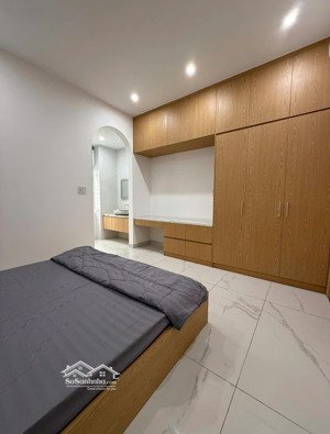 bán nhà 3 tầng mặt tiền đường nơ trang long full nội thất sang trọng