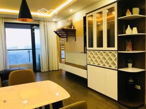 cần bán nhanh căn hộ tại sun square lê đức thọ, dt 105m,3pn,2 vs, nhà đẹp, lh ms lan 