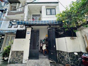 bán nhà hoàng hoa thám 57m2 ngang 5m đúc 2 tầng btct 2pn nhỉnh 7 tỷ tl