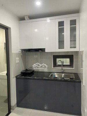 phường xuân đỉnh cao cấp thang máy 40m2 khép kín đủ đồ giá 4.8tr/th