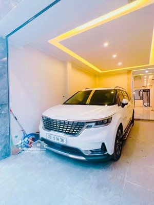 bán nhà mặt phố ô tô - 5 tầng thang máy - nhà đẹp- kinh doanh đỉnh - trung tâm đống đa. 500tr/m2