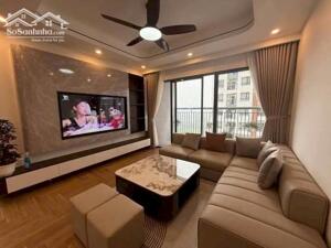 Bán căn hộ chung cư F-Home ngõ 28 Xuân La quận Tây Hồ - DT 132m2 – Giá hơn 9 tỷ.