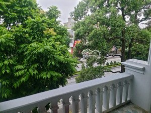cho thuê nhà 03 tầng, đường quang trung 2, đông vệ, tp.thanh hoá