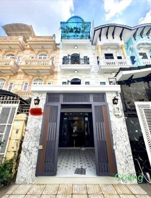 tôi có nhà trần quốc thảo-q3 cần bán giá 3.980tỷ. nhà ngang 5,2m. đang cho thuê 28triệu tháng