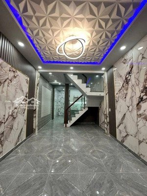 cho thuê nhà mới đẹp 1 trệt 1 lầu 4x14m hẻm bùi văn ba gần kcx tân thuận