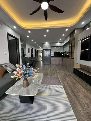 bán chung cư nam đô- 609 trương định, căn góc, nội thất xịn 94m2 _3pn _ 7.95 tỷ. lh 