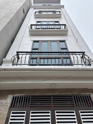 nhà đẹp 5 tầng lai xá hoài đức hà nội, giá 7,25tỷ chỉ việc sách ba ly vào ở