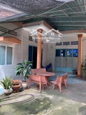 nhà gần cầu vượt gò dưa dt 10*8m 3pn 3wc hẻm xe tải ở gia đình vpcty + kd online 10 triệu