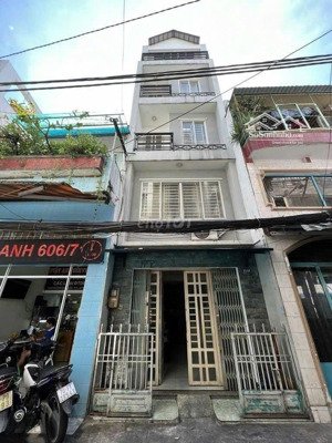 bán gấp nhà hxh đường 3/2 quận 10 dt( 3.5 x 10m) giá 8.3 tỷ