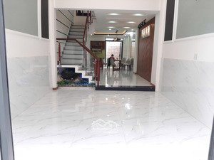 cho thuê nhà khu đồng bộ phạm văn chiêu. 4pn, 5wc. giá chỉ 20tr/th