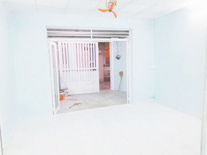 bán gấp, nhà lô góc xe hơi vào tận nhà, nguyễn sơn, tân phú 71m2, 2 tầng - chỉ nhỉnh 6 tỷ!!!