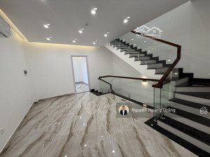 cho thuê vp mới xây 100%, 1 hầm 4 tầng, dtsd 350m2 giá 50tr/th khu thạnh mỹ lợi q. 2, lh 