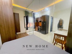 còn trống căn 1pn tách bếp cửa sổ trời cực rộng thoáng ở tân bình ngay công viên gia định .