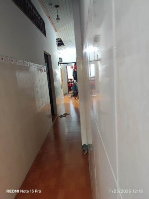 nhà đang ở .. bán để di cư , có 3 căn . bán 1 trong 3