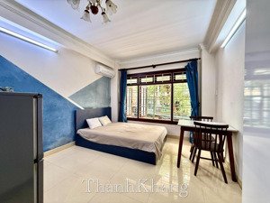 cho thuê căn hộ studio cửa sổ lớn, full nội thất, rộng 25m2, ngay cầu vượt 3 tháng 2 quận 10