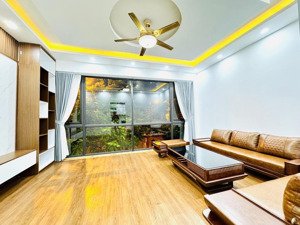 chính chủ cần bán gấp nhà xuân đỉnh, bắc từ liêm, dt 65,3m, 6 tầng, thang máy, ô tô cào nhà.