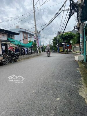 nhà 125m, 2 tầng hẻm 6m lê văn lương, nhà bè chỉ 5.3 tỷ