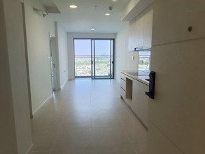 bán căn 2pn 2wc dt lớn 84m2 view lm81, nhà vuông vức cực đẹp