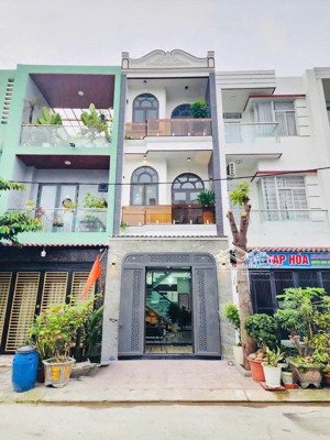 nhà 1 lầu kdc phú mỹ hiệp dĩ an, mt đường 10m, gần cc bicons, shr, full nội thất, lh 