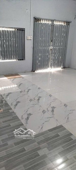 cho thuê nhà - nhà xưởng - đầu hẻm 61 đường nguyễn bình, huyện nhà bè, tp hcm