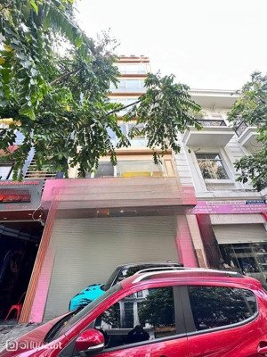 mặt phố trương công giai. dt 90/100m2, mt 5,9m. tòa 7 tầng + hầm thông sàn. sổ vuông