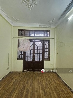 bán nhà 211 khương trung - 50m2 - lô góc 3 thoáng - 4 tầng - 5 ngủ - chỉ 9.x tỷ