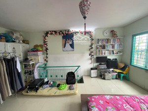 bán chung cư 45m2. 2 phòng ngủ, cách thảo cầm viên 3 phút đi bộ