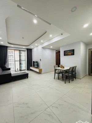 cho thuê midtown m7, tầng 8 có ô xe 2pn, 2 nhà tắm giá thuê chỉ 25tr/tháng còn tl