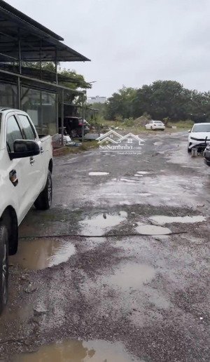 mỗ lao-hà đông. cho thuê 10000 - 12000m2. hđ 3năm 1. ưu tiên sân pick. thuê cả 700tr/th. 