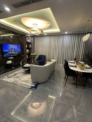 cần bán 69m2 2pn2wc nhà đẹp mới, full nội thất, view thoáng. cho vay 70%, hỗ trợ lãi suất 24tháng