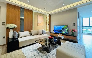 làm việc chính chủ: 5,8 tỷ, căn hộ 2 ngủ 65m², sổ đỏ, the garden hill 99 trần bình. lh 