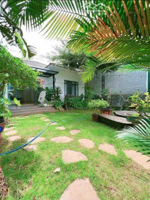 nhà vườn 16x17,9, giá 1 tỷ 200 triệu , đường lại hùng cường vĩnh lộc b