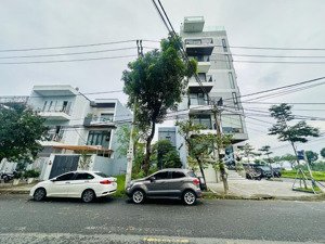 bán lô phạm tuấn tài đường 10m5 vị trí sát sông