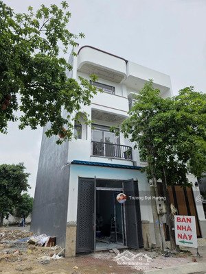 bán nhà full nội thất cách thủ đức chỉ 6km, p. tân đông hiệp, tp. dĩ an -4,95ty tl