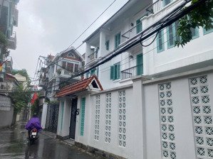 chính chủ cần bán gấp để định cư nước ngoài
trung tâm phường bồ để phố vip hồng tiến