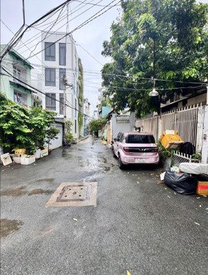 100m2 công nhân, bán nhà hẻm ô tô, siêu hiếm, đường lê quang định q.bt, dt:6x16m, 2 tầng, 12.8 tỷ