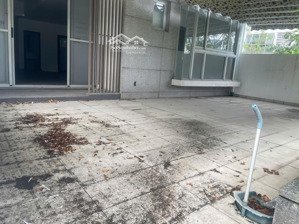 gấp. chủ thiện chí gửi bán căn hộ tầng trệt ground house scenic valley 1, 77m2 + 40m2 sân, giá 9tỷ