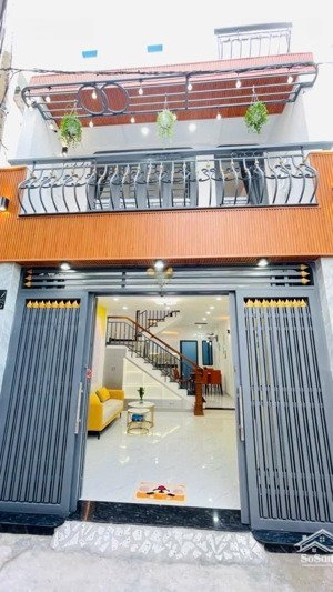 bán nhà lê trọng tấn, gần đh công thương, 4.2m(nh 6.7m) x 12m, full nội thất, chỉ 5 tỷ hơn