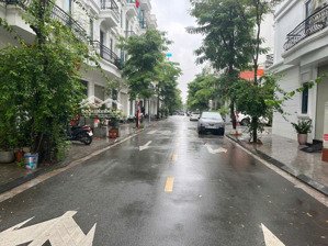 chính chủ bán căn áp góc trục đường chính 30m, mặt tiền 7m tại kiến hưng luxury