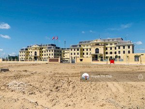 chính chủ bán gấp lô đất siêu đẹp gần chợ thủ thừa sổ hồng riêng mua ký công chứng sang tên ngay