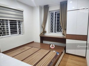 chính chủ cần bán căn hộ tòa ct5 văn khê, 3n2wc có sổ, giá nhỉnh 5.4 tỷ