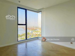 cần bán căn hộ tại lumiere riverside tầng cao gồm 3 phòng ngủ view sông diện tích 96m2