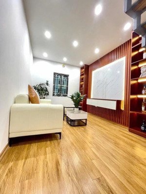 chính chủ cần bán căn hộ tập thể duplex khương trung 35/100m 4 ngủ 2vs full nội thất mới giá 4.8 tỷ