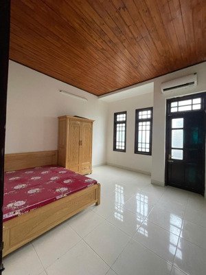 cho thuê nhà 2 tầng, đường sơn thủy đông 1, ngũ hành sơn, đà nẵng, 14 triệu thương lượng, 136 m2