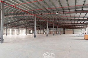 cho thuê 3 kho mới xây trong kcn thuận đạo, long an (cũ), tây ninh pccc tự động, 5usd/m2 ~ 130ng/m2